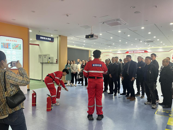 “预防为主，生命至上” 万州区社会组织促进会与安全生产协会 联合开展消防安全月主题活动